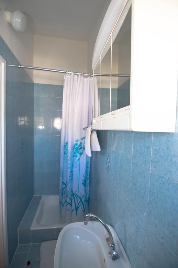Apartmani Piculo Примоштен Екстер'єр фото